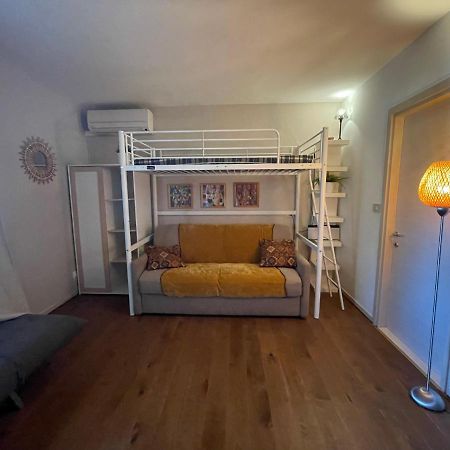 Loft Elegans Apartment Линяно Сабиадоро Екстериор снимка